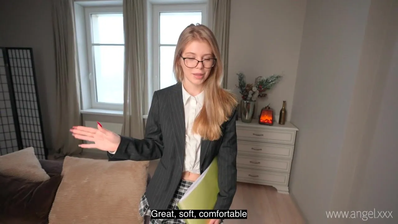 Клиент изменяет жене с русской риелторшей