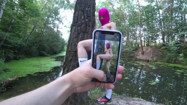 Кончает на балаклаву в русском парке