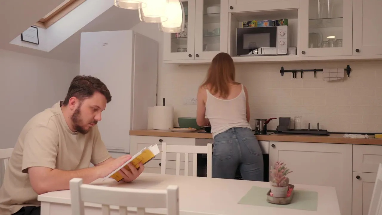 Отведал блины мачехи и её саму